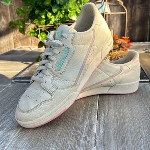 !! Adidas originals